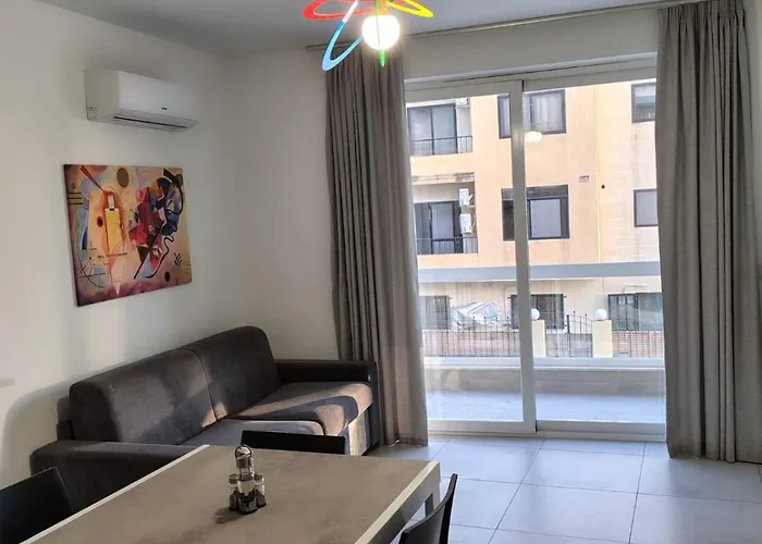 Modern In Msida, Malta Tal-Hriereb